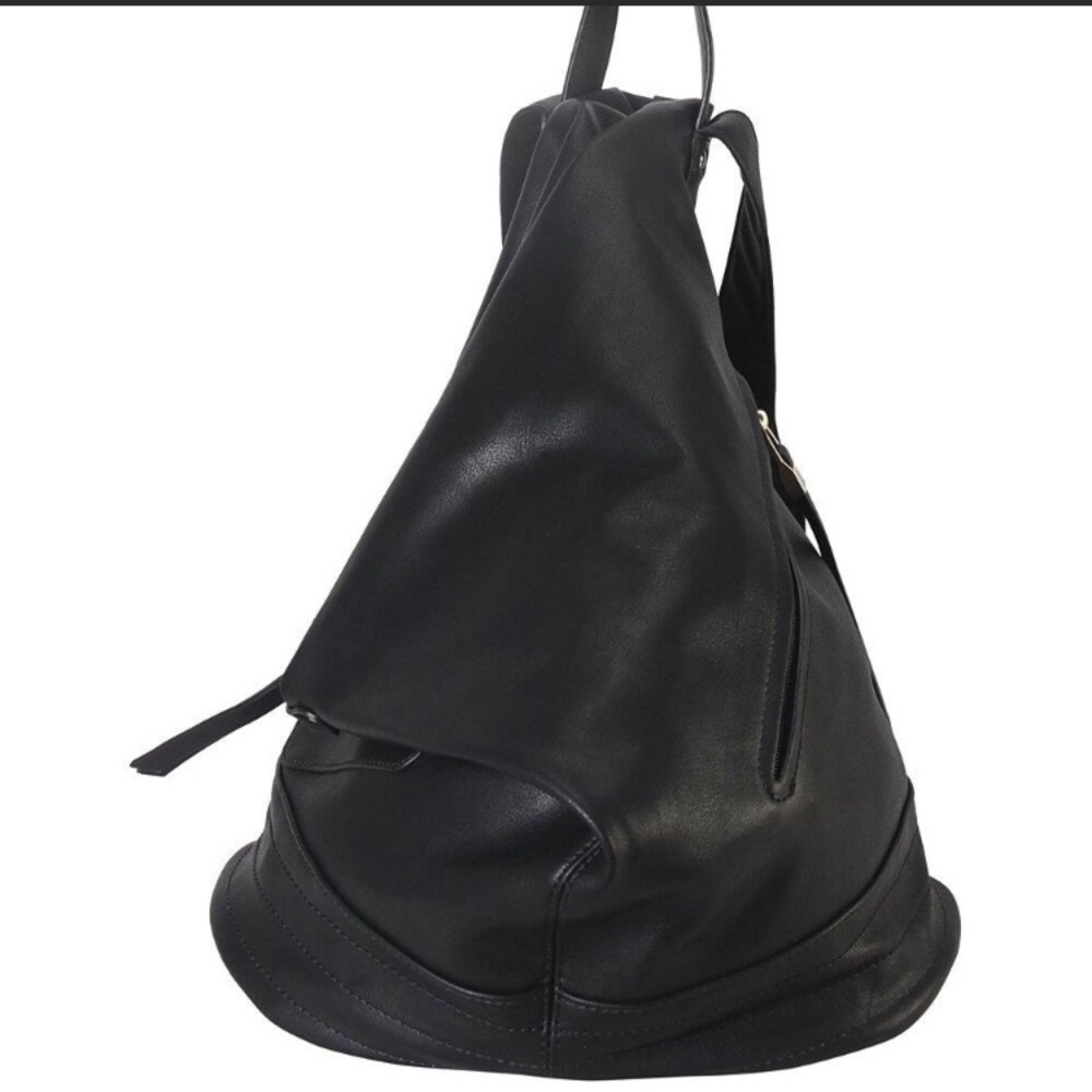 Front slouch backpack
